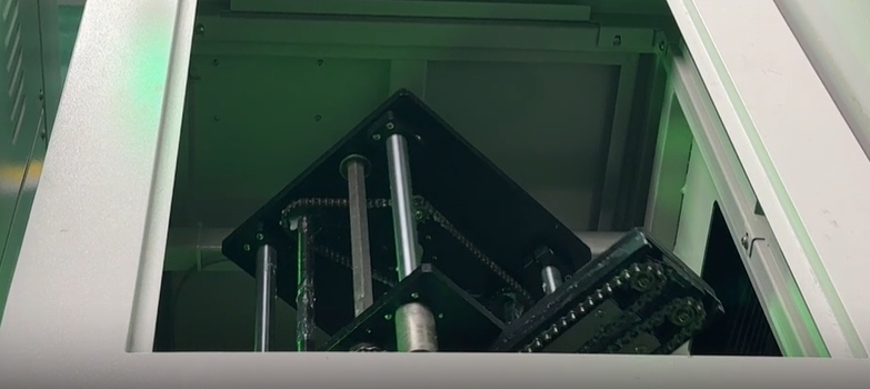 Automatic Flipping Machine